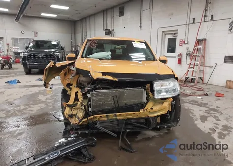 2023 Ford Maverick Xlt z USA, uszkodzony, nr VIN 3FTTW8F93PRA44259